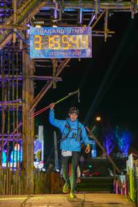 BIB: 2021, 3569
                            <button type="button" onclick="openModal(16003906)" class="btn btn-primary btn-sm float-right btn-popup" data-toggle="modal" data-target=".modal-high-quality">
                        <i class="fas fa-shopping-cart"></i> Add to Cart
                    </button>
                                            <button type="button" onclick="isThisMe(16003906, true)" class="btn btn-success btn-sm float-right btn-popup btn-isme hidden" data-toggle="tooltip" data-placement="bottom" title="นี่คือรูปของคุณใช่ไหม คลิกที่นี่เพื่อเอาเข้าอัลบั้ม">
                        <i class="fas fa-plus"></i> Add to album
                    </button>
                    <button type="button" onclick="isThisMe(16003906, false)" class="btn btn-warning btn-sm float-right btn-popup btn-isnotme hidden">
                        <i class="fas fa-ban"></i> Remove from album
                    </button>