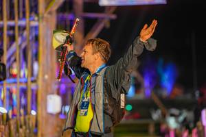 BIB: 0821
                            <button type="button" onclick="openModal(16005035)" class="btn btn-primary btn-sm float-right btn-popup" data-toggle="modal" data-target=".modal-high-quality">
                        <i class="fas fa-shopping-cart"></i> Add to Cart
                    </button>
                                            <button type="button" onclick="isThisMe(16005035, true)" class="btn btn-success btn-sm float-right btn-popup btn-isme hidden" data-toggle="tooltip" data-placement="bottom" title="นี่คือรูปของคุณใช่ไหม คลิกที่นี่เพื่อเอาเข้าอัลบั้ม">
                        <i class="fas fa-plus"></i> Add to album
                    </button>
                    <button type="button" onclick="isThisMe(16005035, false)" class="btn btn-warning btn-sm float-right btn-popup btn-isnotme hidden">
                        <i class="fas fa-ban"></i> Remove from album
                    </button>