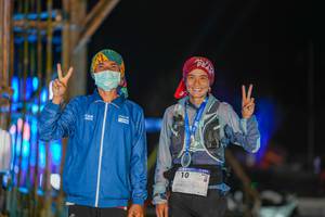 BIB: 2021, 1500, 1300, 168, 7500, 062, 325, 4122, 1669
                            <button type="button" onclick="openModal(16004839)" class="btn btn-primary btn-sm float-right btn-popup" data-toggle="modal" data-target=".modal-high-quality">
                        <i class="fas fa-shopping-cart"></i> Add to Cart
                    </button>
                                            <button type="button" onclick="isThisMe(16004839, true)" class="btn btn-success btn-sm float-right btn-popup btn-isme hidden" data-toggle="tooltip" data-placement="bottom" title="นี่คือรูปของคุณใช่ไหม คลิกที่นี่เพื่อเอาเข้าอัลบั้ม">
                        <i class="fas fa-plus"></i> Add to album
                    </button>
                    <button type="button" onclick="isThisMe(16004839, false)" class="btn btn-warning btn-sm float-right btn-popup btn-isnotme hidden">
                        <i class="fas fa-ban"></i> Remove from album
                    </button>