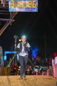 BIB: 912, 2021, 3335
                            <button type="button" onclick="openModal(16003504)" class="btn btn-primary btn-sm float-right btn-popup" data-toggle="modal" data-target=".modal-high-quality">
                        <i class="fas fa-shopping-cart"></i> Add to Cart
                    </button>
                                            <button type="button" onclick="isThisMe(16003504, true)" class="btn btn-success btn-sm float-right btn-popup btn-isme hidden" data-toggle="tooltip" data-placement="bottom" title="นี่คือรูปของคุณใช่ไหม คลิกที่นี่เพื่อเอาเข้าอัลบั้ม">
                        <i class="fas fa-plus"></i> Add to album
                    </button>
                    <button type="button" onclick="isThisMe(16003504, false)" class="btn btn-warning btn-sm float-right btn-popup btn-isnotme hidden">
                        <i class="fas fa-ban"></i> Remove from album
                    </button>