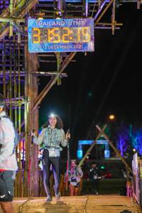 BIB: 38215, 2021, 3166
                            <button type="button" onclick="openModal(16003783)" class="btn btn-primary btn-sm float-right btn-popup" data-toggle="modal" data-target=".modal-high-quality">
                        <i class="fas fa-shopping-cart"></i> Add to Cart
                    </button>
                                            <button type="button" onclick="isThisMe(16003783, true)" class="btn btn-success btn-sm float-right btn-popup btn-isme hidden" data-toggle="tooltip" data-placement="bottom" title="นี่คือรูปของคุณใช่ไหม คลิกที่นี่เพื่อเอาเข้าอัลบั้ม">
                        <i class="fas fa-plus"></i> Add to album
                    </button>
                    <button type="button" onclick="isThisMe(16003783, false)" class="btn btn-warning btn-sm float-right btn-popup btn-isnotme hidden">
                        <i class="fas fa-ban"></i> Remove from album
                    </button>