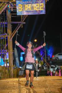 BIB: 2021, 3440
                            <button type="button" onclick="openModal(16003496)" class="btn btn-primary btn-sm float-right btn-popup" data-toggle="modal" data-target=".modal-high-quality">
                        <i class="fas fa-shopping-cart"></i> Add to Cart
                    </button>
                                            <button type="button" onclick="isThisMe(16003496, true)" class="btn btn-success btn-sm float-right btn-popup btn-isme hidden" data-toggle="tooltip" data-placement="bottom" title="นี่คือรูปของคุณใช่ไหม คลิกที่นี่เพื่อเอาเข้าอัลบั้ม">
                        <i class="fas fa-plus"></i> Add to album
                    </button>
                    <button type="button" onclick="isThisMe(16003496, false)" class="btn btn-warning btn-sm float-right btn-popup btn-isnotme hidden">
                        <i class="fas fa-ban"></i> Remove from album
                    </button>