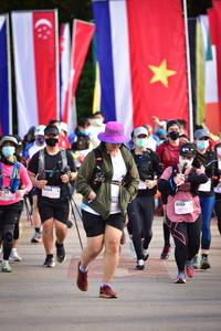 BIB: 8048, 910, 010, 088, 8038
                            <button type="button" onclick="openModal(15980977)" class="btn btn-primary btn-sm float-right btn-popup" data-toggle="modal" data-target=".modal-high-quality">
                        <i class="fas fa-shopping-cart"></i> Add to Cart
                    </button>
                                            <button type="button" onclick="isThisMe(15980977, true)" class="btn btn-success btn-sm float-right btn-popup btn-isme hidden" data-toggle="tooltip" data-placement="bottom" title="นี่คือรูปของคุณใช่ไหม คลิกที่นี่เพื่อเอาเข้าอัลบั้ม">
                        <i class="fas fa-plus"></i> Add to album
                    </button>
                    <button type="button" onclick="isThisMe(15980977, false)" class="btn btn-warning btn-sm float-right btn-popup btn-isnotme hidden">
                        <i class="fas fa-ban"></i> Remove from album
                    </button>