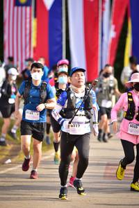 BIB: 8183, 8059, 010, 8117
                            <button type="button" onclick="openModal(15980993)" class="btn btn-primary btn-sm float-right btn-popup" data-toggle="modal" data-target=".modal-high-quality">
                        <i class="fas fa-shopping-cart"></i> Add to Cart
                    </button>
                                            <button type="button" onclick="isThisMe(15980993, true)" class="btn btn-success btn-sm float-right btn-popup btn-isme hidden" data-toggle="tooltip" data-placement="bottom" title="นี่คือรูปของคุณใช่ไหม คลิกที่นี่เพื่อเอาเข้าอัลบั้ม">
                        <i class="fas fa-plus"></i> Add to album
                    </button>
                    <button type="button" onclick="isThisMe(15980993, false)" class="btn btn-warning btn-sm float-right btn-popup btn-isnotme hidden">
                        <i class="fas fa-ban"></i> Remove from album
                    </button>