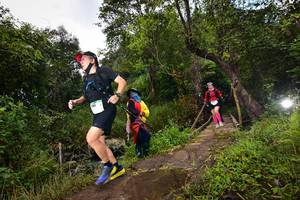 BIB: 1224, 1090
                            <button type="button" onclick="openModal(15979612)" class="btn btn-primary btn-sm float-right btn-popup" data-toggle="modal" data-target=".modal-high-quality">
                        <i class="fas fa-shopping-cart"></i> Add to Cart
                    </button>
                                            <button type="button" onclick="isThisMe(15979612, true)" class="btn btn-success btn-sm float-right btn-popup btn-isme hidden" data-toggle="tooltip" data-placement="bottom" title="นี่คือรูปของคุณใช่ไหม คลิกที่นี่เพื่อเอาเข้าอัลบั้ม">
                        <i class="fas fa-plus"></i> Add to album
                    </button>
                    <button type="button" onclick="isThisMe(15979612, false)" class="btn btn-warning btn-sm float-right btn-popup btn-isnotme hidden">
                        <i class="fas fa-ban"></i> Remove from album
                    </button>