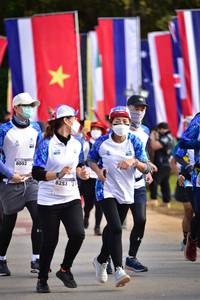 BIB: 8092, 8253
                            <button type="button" onclick="openModal(15980970)" class="btn btn-primary btn-sm float-right btn-popup" data-toggle="modal" data-target=".modal-high-quality">
                        <i class="fas fa-shopping-cart"></i> Add to Cart
                    </button>
                                            <button type="button" onclick="isThisMe(15980970, true)" class="btn btn-success btn-sm float-right btn-popup btn-isme hidden" data-toggle="tooltip" data-placement="bottom" title="นี่คือรูปของคุณใช่ไหม คลิกที่นี่เพื่อเอาเข้าอัลบั้ม">
                        <i class="fas fa-plus"></i> Add to album
                    </button>
                    <button type="button" onclick="isThisMe(15980970, false)" class="btn btn-warning btn-sm float-right btn-popup btn-isnotme hidden">
                        <i class="fas fa-ban"></i> Remove from album
                    </button>