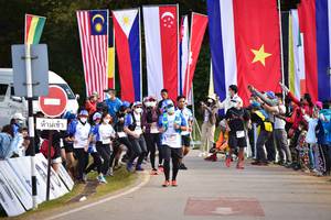 BIB: , 8213, 8214, 010, 834, 8247, 8193, 8253, 8218, 020
                            <button type="button" onclick="openModal(15980959)" class="btn btn-primary btn-sm float-right btn-popup" data-toggle="modal" data-target=".modal-high-quality">
                        <i class="fas fa-shopping-cart"></i> Add to Cart
                    </button>
                                            <button type="button" onclick="isThisMe(15980959, true)" class="btn btn-success btn-sm float-right btn-popup btn-isme hidden" data-toggle="tooltip" data-placement="bottom" title="นี่คือรูปของคุณใช่ไหม คลิกที่นี่เพื่อเอาเข้าอัลบั้ม">
                        <i class="fas fa-plus"></i> Add to album
                    </button>
                    <button type="button" onclick="isThisMe(15980959, false)" class="btn btn-warning btn-sm float-right btn-popup btn-isnotme hidden">
                        <i class="fas fa-ban"></i> Remove from album
                    </button>