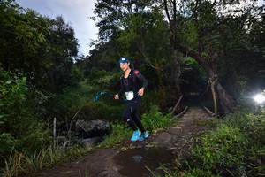 BIB: 165
                            <button type="button" onclick="openModal(15977928)" class="btn btn-primary btn-sm float-right btn-popup" data-toggle="modal" data-target=".modal-high-quality">
                        <i class="fas fa-shopping-cart"></i> Add to Cart
                    </button>
                                            <button type="button" onclick="isThisMe(15977928, true)" class="btn btn-success btn-sm float-right btn-popup btn-isme hidden" data-toggle="tooltip" data-placement="bottom" title="นี่คือรูปของคุณใช่ไหม คลิกที่นี่เพื่อเอาเข้าอัลบั้ม">
                        <i class="fas fa-plus"></i> Add to album
                    </button>
                    <button type="button" onclick="isThisMe(15977928, false)" class="btn btn-warning btn-sm float-right btn-popup btn-isnotme hidden">
                        <i class="fas fa-ban"></i> Remove from album
                    </button>