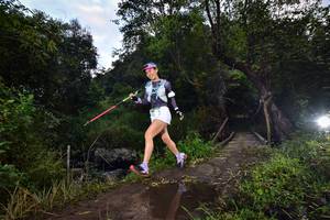 BIB: 1039
                            <button type="button" onclick="openModal(15977272)" class="btn btn-primary btn-sm float-right btn-popup" data-toggle="modal" data-target=".modal-high-quality">
                        <i class="fas fa-shopping-cart"></i> Add to Cart
                    </button>
                                            <button type="button" onclick="isThisMe(15977272, true)" class="btn btn-success btn-sm float-right btn-popup btn-isme hidden" data-toggle="tooltip" data-placement="bottom" title="นี่คือรูปของคุณใช่ไหม คลิกที่นี่เพื่อเอาเข้าอัลบั้ม">
                        <i class="fas fa-plus"></i> Add to album
                    </button>
                    <button type="button" onclick="isThisMe(15977272, false)" class="btn btn-warning btn-sm float-right btn-popup btn-isnotme hidden">
                        <i class="fas fa-ban"></i> Remove from album
                    </button>