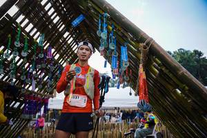 BIB: 5131, 116, 331
                            <button type="button" onclick="openModal(15995100)" class="btn btn-primary btn-sm float-right btn-popup" data-toggle="modal" data-target=".modal-high-quality">
                        <i class="fas fa-shopping-cart"></i> Add to Cart
                    </button>
                                            <button type="button" onclick="isThisMe(15995100, true)" class="btn btn-success btn-sm float-right btn-popup btn-isme hidden" data-toggle="tooltip" data-placement="bottom" title="นี่คือรูปของคุณใช่ไหม คลิกที่นี่เพื่อเอาเข้าอัลบั้ม">
                        <i class="fas fa-plus"></i> Add to album
                    </button>
                    <button type="button" onclick="isThisMe(15995100, false)" class="btn btn-warning btn-sm float-right btn-popup btn-isnotme hidden">
                        <i class="fas fa-ban"></i> Remove from album
                    </button>