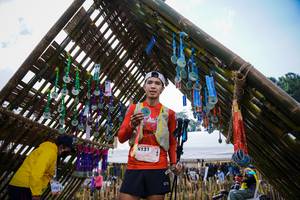 BIB: 5131, 116
                            <button type="button" onclick="openModal(15995097)" class="btn btn-primary btn-sm float-right btn-popup" data-toggle="modal" data-target=".modal-high-quality">
                        <i class="fas fa-shopping-cart"></i> Add to Cart
                    </button>
                                            <button type="button" onclick="isThisMe(15995097, true)" class="btn btn-success btn-sm float-right btn-popup btn-isme hidden" data-toggle="tooltip" data-placement="bottom" title="นี่คือรูปของคุณใช่ไหม คลิกที่นี่เพื่อเอาเข้าอัลบั้ม">
                        <i class="fas fa-plus"></i> Add to album
                    </button>
                    <button type="button" onclick="isThisMe(15995097, false)" class="btn btn-warning btn-sm float-right btn-popup btn-isnotme hidden">
                        <i class="fas fa-ban"></i> Remove from album
                    </button>