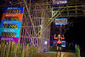 BIB: 1433, 201642, 2021, 223998, 000000, 20142
                            <button type="button" onclick="openModal(15967377)" class="btn btn-primary btn-sm float-right btn-popup" data-toggle="modal" data-target=".modal-high-quality">
                        <i class="fas fa-shopping-cart"></i> Add to Cart
                    </button>
                                            <button type="button" onclick="isThisMe(15967377, true)" class="btn btn-success btn-sm float-right btn-popup btn-isme hidden" data-toggle="tooltip" data-placement="bottom" title="นี่คือรูปของคุณใช่ไหม คลิกที่นี่เพื่อเอาเข้าอัลบั้ม">
                        <i class="fas fa-plus"></i> Add to album
                    </button>
                    <button type="button" onclick="isThisMe(15967377, false)" class="btn btn-warning btn-sm float-right btn-popup btn-isnotme hidden">
                        <i class="fas fa-ban"></i> Remove from album
                    </button>