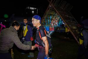 BIB: , 1076, 6060
                            <button type="button" onclick="openModal(15967350)" class="btn btn-primary btn-sm float-right btn-popup" data-toggle="modal" data-target=".modal-high-quality">
                        <i class="fas fa-shopping-cart"></i> Add to Cart
                    </button>
                                            <button type="button" onclick="isThisMe(15967350, true)" class="btn btn-success btn-sm float-right btn-popup btn-isme hidden" data-toggle="tooltip" data-placement="bottom" title="นี่คือรูปของคุณใช่ไหม คลิกที่นี่เพื่อเอาเข้าอัลบั้ม">
                        <i class="fas fa-plus"></i> Add to album
                    </button>
                    <button type="button" onclick="isThisMe(15967350, false)" class="btn btn-warning btn-sm float-right btn-popup btn-isnotme hidden">
                        <i class="fas fa-ban"></i> Remove from album
                    </button>