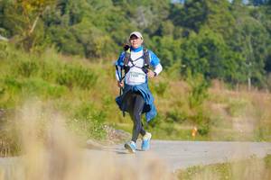 BIB: 1220
                            <button type="button" onclick="openModal(15908352)" class="btn btn-primary btn-sm float-right btn-popup" data-toggle="modal" data-target=".modal-high-quality">
                        <i class="fas fa-shopping-cart"></i> Add to Cart
                    </button>
                                            <button type="button" onclick="isThisMe(15908352, true)" class="btn btn-success btn-sm float-right btn-popup btn-isme hidden" data-toggle="tooltip" data-placement="bottom" title="นี่คือรูปของคุณใช่ไหม คลิกที่นี่เพื่อเอาเข้าอัลบั้ม">
                        <i class="fas fa-plus"></i> Add to album
                    </button>
                    <button type="button" onclick="isThisMe(15908352, false)" class="btn btn-warning btn-sm float-right btn-popup btn-isnotme hidden">
                        <i class="fas fa-ban"></i> Remove from album
                    </button>