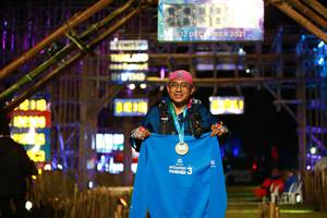 BIB: 2021
                            <button type="button" onclick="openModal(16028315)" class="btn btn-primary btn-sm float-right btn-popup" data-toggle="modal" data-target=".modal-high-quality">
                        <i class="fas fa-shopping-cart"></i> Add to Cart
                    </button>
                                            <button type="button" onclick="isThisMe(16028315, true)" class="btn btn-success btn-sm float-right btn-popup btn-isme hidden" data-toggle="tooltip" data-placement="bottom" title="นี่คือรูปของคุณใช่ไหม คลิกที่นี่เพื่อเอาเข้าอัลบั้ม">
                        <i class="fas fa-plus"></i> Add to album
                    </button>
                    <button type="button" onclick="isThisMe(16028315, false)" class="btn btn-warning btn-sm float-right btn-popup btn-isnotme hidden">
                        <i class="fas fa-ban"></i> Remove from album
                    </button>