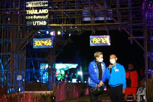 BIB: 9520
                            <button type="button" onclick="openModal(16025031)" class="btn btn-primary btn-sm float-right btn-popup" data-toggle="modal" data-target=".modal-high-quality">
                        <i class="fas fa-shopping-cart"></i> Add to Cart
                    </button>
                                            <button type="button" onclick="isThisMe(16025031, true)" class="btn btn-success btn-sm float-right btn-popup btn-isme hidden" data-toggle="tooltip" data-placement="bottom" title="นี่คือรูปของคุณใช่ไหม คลิกที่นี่เพื่อเอาเข้าอัลบั้ม">
                        <i class="fas fa-plus"></i> Add to album
                    </button>
                    <button type="button" onclick="isThisMe(16025031, false)" class="btn btn-warning btn-sm float-right btn-popup btn-isnotme hidden">
                        <i class="fas fa-ban"></i> Remove from album
                    </button>