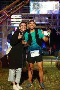 BIB: 2021, 2600, 3241, 4049
                            <button type="button" onclick="openModal(16023954)" class="btn btn-primary btn-sm float-right btn-popup" data-toggle="modal" data-target=".modal-high-quality">
                        <i class="fas fa-shopping-cart"></i> Add to Cart
                    </button>
                                            <button type="button" onclick="isThisMe(16023954, true)" class="btn btn-success btn-sm float-right btn-popup btn-isme hidden" data-toggle="tooltip" data-placement="bottom" title="นี่คือรูปของคุณใช่ไหม คลิกที่นี่เพื่อเอาเข้าอัลบั้ม">
                        <i class="fas fa-plus"></i> Add to album
                    </button>
                    <button type="button" onclick="isThisMe(16023954, false)" class="btn btn-warning btn-sm float-right btn-popup btn-isnotme hidden">
                        <i class="fas fa-ban"></i> Remove from album
                    </button>