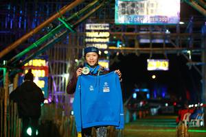 BIB: 2021, 1884
                            <button type="button" onclick="openModal(16028197)" class="btn btn-primary btn-sm float-right btn-popup" data-toggle="modal" data-target=".modal-high-quality">
                        <i class="fas fa-shopping-cart"></i> Add to Cart
                    </button>
                                            <button type="button" onclick="isThisMe(16028197, true)" class="btn btn-success btn-sm float-right btn-popup btn-isme hidden" data-toggle="tooltip" data-placement="bottom" title="นี่คือรูปของคุณใช่ไหม คลิกที่นี่เพื่อเอาเข้าอัลบั้ม">
                        <i class="fas fa-plus"></i> Add to album
                    </button>
                    <button type="button" onclick="isThisMe(16028197, false)" class="btn btn-warning btn-sm float-right btn-popup btn-isnotme hidden">
                        <i class="fas fa-ban"></i> Remove from album
                    </button>