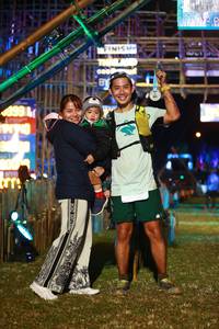 BIB: 993
                            <button type="button" onclick="openModal(16025342)" class="btn btn-primary btn-sm float-right btn-popup" data-toggle="modal" data-target=".modal-high-quality">
                        <i class="fas fa-shopping-cart"></i> Add to Cart
                    </button>
                                            <button type="button" onclick="isThisMe(16025342, true)" class="btn btn-success btn-sm float-right btn-popup btn-isme hidden" data-toggle="tooltip" data-placement="bottom" title="นี่คือรูปของคุณใช่ไหม คลิกที่นี่เพื่อเอาเข้าอัลบั้ม">
                        <i class="fas fa-plus"></i> Add to album
                    </button>
                    <button type="button" onclick="isThisMe(16025342, false)" class="btn btn-warning btn-sm float-right btn-popup btn-isnotme hidden">
                        <i class="fas fa-ban"></i> Remove from album
                    </button>