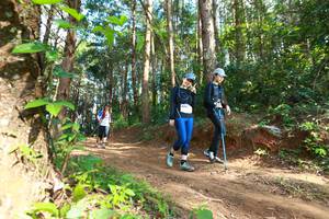 BIB: 8040, 8035
                            <button type="button" onclick="openModal(16027928)" class="btn btn-primary btn-sm float-right btn-popup" data-toggle="modal" data-target=".modal-high-quality">
                        <i class="fas fa-shopping-cart"></i> Add to Cart
                    </button>
                                            <button type="button" onclick="isThisMe(16027928, true)" class="btn btn-success btn-sm float-right btn-popup btn-isme hidden" data-toggle="tooltip" data-placement="bottom" title="นี่คือรูปของคุณใช่ไหม คลิกที่นี่เพื่อเอาเข้าอัลบั้ม">
                        <i class="fas fa-plus"></i> Add to album
                    </button>
                    <button type="button" onclick="isThisMe(16027928, false)" class="btn btn-warning btn-sm float-right btn-popup btn-isnotme hidden">
                        <i class="fas fa-ban"></i> Remove from album
                    </button>