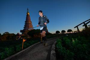 BIB: 3186
                            <button type="button" onclick="openModal(15970940)" class="btn btn-primary btn-sm float-right btn-popup" data-toggle="modal" data-target=".modal-high-quality">
                        <i class="fas fa-shopping-cart"></i> Add to Cart
                    </button>
                                            <button type="button" onclick="isThisMe(15970940, true)" class="btn btn-success btn-sm float-right btn-popup btn-isme hidden" data-toggle="tooltip" data-placement="bottom" title="นี่คือรูปของคุณใช่ไหม คลิกที่นี่เพื่อเอาเข้าอัลบั้ม">
                        <i class="fas fa-plus"></i> Add to album
                    </button>
                    <button type="button" onclick="isThisMe(15970940, false)" class="btn btn-warning btn-sm float-right btn-popup btn-isnotme hidden">
                        <i class="fas fa-ban"></i> Remove from album
                    </button>