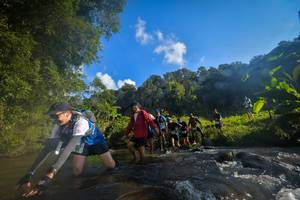 BIB: 1581
                            <button type="button" onclick="openModal(15963634)" class="btn btn-primary btn-sm float-right btn-popup" data-toggle="modal" data-target=".modal-high-quality">
                        <i class="fas fa-shopping-cart"></i> Add to Cart
                    </button>
                                            <button type="button" onclick="isThisMe(15963634, true)" class="btn btn-success btn-sm float-right btn-popup btn-isme hidden" data-toggle="tooltip" data-placement="bottom" title="นี่คือรูปของคุณใช่ไหม คลิกที่นี่เพื่อเอาเข้าอัลบั้ม">
                        <i class="fas fa-plus"></i> Add to album
                    </button>
                    <button type="button" onclick="isThisMe(15963634, false)" class="btn btn-warning btn-sm float-right btn-popup btn-isnotme hidden">
                        <i class="fas fa-ban"></i> Remove from album
                    </button>