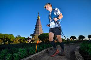 BIB: 133
                            <button type="button" onclick="openModal(15970753)" class="btn btn-primary btn-sm float-right btn-popup" data-toggle="modal" data-target=".modal-high-quality">
                        <i class="fas fa-shopping-cart"></i> Add to Cart
                    </button>
                                            <button type="button" onclick="isThisMe(15970753, true)" class="btn btn-success btn-sm float-right btn-popup btn-isme hidden" data-toggle="tooltip" data-placement="bottom" title="นี่คือรูปของคุณใช่ไหม คลิกที่นี่เพื่อเอาเข้าอัลบั้ม">
                        <i class="fas fa-plus"></i> Add to album
                    </button>
                    <button type="button" onclick="isThisMe(15970753, false)" class="btn btn-warning btn-sm float-right btn-popup btn-isnotme hidden">
                        <i class="fas fa-ban"></i> Remove from album
                    </button>