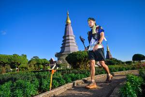 BIB: 3256
                            <button type="button" onclick="openModal(15970252)" class="btn btn-primary btn-sm float-right btn-popup" data-toggle="modal" data-target=".modal-high-quality">
                        <i class="fas fa-shopping-cart"></i> Add to Cart
                    </button>
                                            <button type="button" onclick="isThisMe(15970252, true)" class="btn btn-success btn-sm float-right btn-popup btn-isme hidden" data-toggle="tooltip" data-placement="bottom" title="นี่คือรูปของคุณใช่ไหม คลิกที่นี่เพื่อเอาเข้าอัลบั้ม">
                        <i class="fas fa-plus"></i> Add to album
                    </button>
                    <button type="button" onclick="isThisMe(15970252, false)" class="btn btn-warning btn-sm float-right btn-popup btn-isnotme hidden">
                        <i class="fas fa-ban"></i> Remove from album
                    </button>