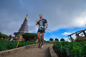 BIB: 315
                            <button type="button" onclick="openModal(15969581)" class="btn btn-primary btn-sm float-right btn-popup" data-toggle="modal" data-target=".modal-high-quality">
                        <i class="fas fa-shopping-cart"></i> Add to Cart
                    </button>
                                            <button type="button" onclick="isThisMe(15969581, true)" class="btn btn-success btn-sm float-right btn-popup btn-isme hidden" data-toggle="tooltip" data-placement="bottom" title="นี่คือรูปของคุณใช่ไหม คลิกที่นี่เพื่อเอาเข้าอัลบั้ม">
                        <i class="fas fa-plus"></i> Add to album
                    </button>
                    <button type="button" onclick="isThisMe(15969581, false)" class="btn btn-warning btn-sm float-right btn-popup btn-isnotme hidden">
                        <i class="fas fa-ban"></i> Remove from album
                    </button>