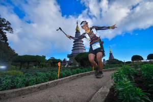 BIB: 3142
                            <button type="button" onclick="openModal(15969814)" class="btn btn-primary btn-sm float-right btn-popup" data-toggle="modal" data-target=".modal-high-quality">
                        <i class="fas fa-shopping-cart"></i> Add to Cart
                    </button>
                                            <button type="button" onclick="isThisMe(15969814, true)" class="btn btn-success btn-sm float-right btn-popup btn-isme hidden" data-toggle="tooltip" data-placement="bottom" title="นี่คือรูปของคุณใช่ไหม คลิกที่นี่เพื่อเอาเข้าอัลบั้ม">
                        <i class="fas fa-plus"></i> Add to album
                    </button>
                    <button type="button" onclick="isThisMe(15969814, false)" class="btn btn-warning btn-sm float-right btn-popup btn-isnotme hidden">
                        <i class="fas fa-ban"></i> Remove from album
                    </button>