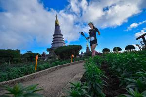 BIB: 3409
                            <button type="button" onclick="openModal(15969820)" class="btn btn-primary btn-sm float-right btn-popup" data-toggle="modal" data-target=".modal-high-quality">
                        <i class="fas fa-shopping-cart"></i> Add to Cart
                    </button>
                                            <button type="button" onclick="isThisMe(15969820, true)" class="btn btn-success btn-sm float-right btn-popup btn-isme hidden" data-toggle="tooltip" data-placement="bottom" title="นี่คือรูปของคุณใช่ไหม คลิกที่นี่เพื่อเอาเข้าอัลบั้ม">
                        <i class="fas fa-plus"></i> Add to album
                    </button>
                    <button type="button" onclick="isThisMe(15969820, false)" class="btn btn-warning btn-sm float-right btn-popup btn-isnotme hidden">
                        <i class="fas fa-ban"></i> Remove from album
                    </button>