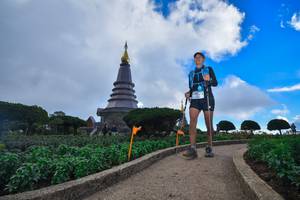 BIB: 3195
                            <button type="button" onclick="openModal(15969681)" class="btn btn-primary btn-sm float-right btn-popup" data-toggle="modal" data-target=".modal-high-quality">
                        <i class="fas fa-shopping-cart"></i> Add to Cart
                    </button>
                                            <button type="button" onclick="isThisMe(15969681, true)" class="btn btn-success btn-sm float-right btn-popup btn-isme hidden" data-toggle="tooltip" data-placement="bottom" title="นี่คือรูปของคุณใช่ไหม คลิกที่นี่เพื่อเอาเข้าอัลบั้ม">
                        <i class="fas fa-plus"></i> Add to album
                    </button>
                    <button type="button" onclick="isThisMe(15969681, false)" class="btn btn-warning btn-sm float-right btn-popup btn-isnotme hidden">
                        <i class="fas fa-ban"></i> Remove from album
                    </button>