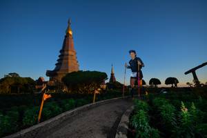 BIB: 3267
                            <button type="button" onclick="openModal(15970886)" class="btn btn-primary btn-sm float-right btn-popup" data-toggle="modal" data-target=".modal-high-quality">
                        <i class="fas fa-shopping-cart"></i> Add to Cart
                    </button>
                                            <button type="button" onclick="isThisMe(15970886, true)" class="btn btn-success btn-sm float-right btn-popup btn-isme hidden" data-toggle="tooltip" data-placement="bottom" title="นี่คือรูปของคุณใช่ไหม คลิกที่นี่เพื่อเอาเข้าอัลบั้ม">
                        <i class="fas fa-plus"></i> Add to album
                    </button>
                    <button type="button" onclick="isThisMe(15970886, false)" class="btn btn-warning btn-sm float-right btn-popup btn-isnotme hidden">
                        <i class="fas fa-ban"></i> Remove from album
                    </button>