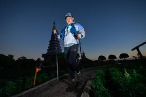 BIB: 
                            <button type="button" onclick="openModal(15971031)" class="btn btn-primary btn-sm float-right btn-popup" data-toggle="modal" data-target=".modal-high-quality">
                        <i class="fas fa-shopping-cart"></i> Add to Cart
                    </button>
                                            <button type="button" onclick="isThisMe(15971031, true)" class="btn btn-success btn-sm float-right btn-popup btn-isme hidden" data-toggle="tooltip" data-placement="bottom" title="นี่คือรูปของคุณใช่ไหม คลิกที่นี่เพื่อเอาเข้าอัลบั้ม">
                        <i class="fas fa-plus"></i> Add to album
                    </button>
                    <button type="button" onclick="isThisMe(15971031, false)" class="btn btn-warning btn-sm float-right btn-popup btn-isnotme hidden">
                        <i class="fas fa-ban"></i> Remove from album
                    </button>