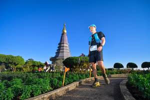 BIB: 3414
                            <button type="button" onclick="openModal(15970388)" class="btn btn-primary btn-sm float-right btn-popup" data-toggle="modal" data-target=".modal-high-quality">
                        <i class="fas fa-shopping-cart"></i> Add to Cart
                    </button>
                                            <button type="button" onclick="isThisMe(15970388, true)" class="btn btn-success btn-sm float-right btn-popup btn-isme hidden" data-toggle="tooltip" data-placement="bottom" title="นี่คือรูปของคุณใช่ไหม คลิกที่นี่เพื่อเอาเข้าอัลบั้ม">
                        <i class="fas fa-plus"></i> Add to album
                    </button>
                    <button type="button" onclick="isThisMe(15970388, false)" class="btn btn-warning btn-sm float-right btn-popup btn-isnotme hidden">
                        <i class="fas fa-ban"></i> Remove from album
                    </button>