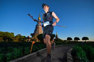 BIB: 320
                            <button type="button" onclick="openModal(15970838)" class="btn btn-primary btn-sm float-right btn-popup" data-toggle="modal" data-target=".modal-high-quality">
                        <i class="fas fa-shopping-cart"></i> Add to Cart
                    </button>
                                            <button type="button" onclick="isThisMe(15970838, true)" class="btn btn-success btn-sm float-right btn-popup btn-isme hidden" data-toggle="tooltip" data-placement="bottom" title="นี่คือรูปของคุณใช่ไหม คลิกที่นี่เพื่อเอาเข้าอัลบั้ม">
                        <i class="fas fa-plus"></i> Add to album
                    </button>
                    <button type="button" onclick="isThisMe(15970838, false)" class="btn btn-warning btn-sm float-right btn-popup btn-isnotme hidden">
                        <i class="fas fa-ban"></i> Remove from album
                    </button>