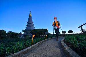 BIB: 3235
                            <button type="button" onclick="openModal(15970158)" class="btn btn-primary btn-sm float-right btn-popup" data-toggle="modal" data-target=".modal-high-quality">
                        <i class="fas fa-shopping-cart"></i> Add to Cart
                    </button>
                                            <button type="button" onclick="isThisMe(15970158, true)" class="btn btn-success btn-sm float-right btn-popup btn-isme hidden" data-toggle="tooltip" data-placement="bottom" title="นี่คือรูปของคุณใช่ไหม คลิกที่นี่เพื่อเอาเข้าอัลบั้ม">
                        <i class="fas fa-plus"></i> Add to album
                    </button>
                    <button type="button" onclick="isThisMe(15970158, false)" class="btn btn-warning btn-sm float-right btn-popup btn-isnotme hidden">
                        <i class="fas fa-ban"></i> Remove from album
                    </button>