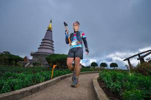 BIB: 5046
                            <button type="button" onclick="openModal(15969148)" class="btn btn-primary btn-sm float-right btn-popup" data-toggle="modal" data-target=".modal-high-quality">
                        <i class="fas fa-shopping-cart"></i> Add to Cart
                    </button>
                                            <button type="button" onclick="isThisMe(15969148, true)" class="btn btn-success btn-sm float-right btn-popup btn-isme hidden" data-toggle="tooltip" data-placement="bottom" title="นี่คือรูปของคุณใช่ไหม คลิกที่นี่เพื่อเอาเข้าอัลบั้ม">
                        <i class="fas fa-plus"></i> Add to album
                    </button>
                    <button type="button" onclick="isThisMe(15969148, false)" class="btn btn-warning btn-sm float-right btn-popup btn-isnotme hidden">
                        <i class="fas fa-ban"></i> Remove from album
                    </button>