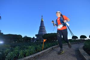 BIB: 3104
                            <button type="button" onclick="openModal(15970030)" class="btn btn-primary btn-sm float-right btn-popup" data-toggle="modal" data-target=".modal-high-quality">
                        <i class="fas fa-shopping-cart"></i> Add to Cart
                    </button>
                                            <button type="button" onclick="isThisMe(15970030, true)" class="btn btn-success btn-sm float-right btn-popup btn-isme hidden" data-toggle="tooltip" data-placement="bottom" title="นี่คือรูปของคุณใช่ไหม คลิกที่นี่เพื่อเอาเข้าอัลบั้ม">
                        <i class="fas fa-plus"></i> Add to album
                    </button>
                    <button type="button" onclick="isThisMe(15970030, false)" class="btn btn-warning btn-sm float-right btn-popup btn-isnotme hidden">
                        <i class="fas fa-ban"></i> Remove from album
                    </button>