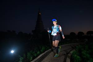 BIB: 3560
                            <button type="button" onclick="openModal(15971121)" class="btn btn-primary btn-sm float-right btn-popup" data-toggle="modal" data-target=".modal-high-quality">
                        <i class="fas fa-shopping-cart"></i> Add to Cart
                    </button>
                                            <button type="button" onclick="isThisMe(15971121, true)" class="btn btn-success btn-sm float-right btn-popup btn-isme hidden" data-toggle="tooltip" data-placement="bottom" title="นี่คือรูปของคุณใช่ไหม คลิกที่นี่เพื่อเอาเข้าอัลบั้ม">
                        <i class="fas fa-plus"></i> Add to album
                    </button>
                    <button type="button" onclick="isThisMe(15971121, false)" class="btn btn-warning btn-sm float-right btn-popup btn-isnotme hidden">
                        <i class="fas fa-ban"></i> Remove from album
                    </button>