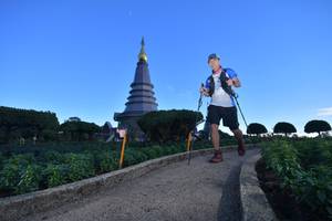 BIB: 189, 
                            <button type="button" onclick="openModal(15969961)" class="btn btn-primary btn-sm float-right btn-popup" data-toggle="modal" data-target=".modal-high-quality">
                        <i class="fas fa-shopping-cart"></i> Add to Cart
                    </button>
                                            <button type="button" onclick="isThisMe(15969961, true)" class="btn btn-success btn-sm float-right btn-popup btn-isme hidden" data-toggle="tooltip" data-placement="bottom" title="นี่คือรูปของคุณใช่ไหม คลิกที่นี่เพื่อเอาเข้าอัลบั้ม">
                        <i class="fas fa-plus"></i> Add to album
                    </button>
                    <button type="button" onclick="isThisMe(15969961, false)" class="btn btn-warning btn-sm float-right btn-popup btn-isnotme hidden">
                        <i class="fas fa-ban"></i> Remove from album
                    </button>