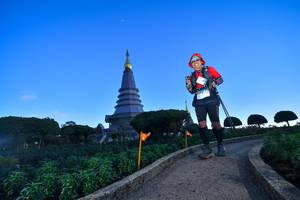 BIB: 325
                            <button type="button" onclick="openModal(15970153)" class="btn btn-primary btn-sm float-right btn-popup" data-toggle="modal" data-target=".modal-high-quality">
                        <i class="fas fa-shopping-cart"></i> Add to Cart
                    </button>
                                            <button type="button" onclick="isThisMe(15970153, true)" class="btn btn-success btn-sm float-right btn-popup btn-isme hidden" data-toggle="tooltip" data-placement="bottom" title="นี่คือรูปของคุณใช่ไหม คลิกที่นี่เพื่อเอาเข้าอัลบั้ม">
                        <i class="fas fa-plus"></i> Add to album
                    </button>
                    <button type="button" onclick="isThisMe(15970153, false)" class="btn btn-warning btn-sm float-right btn-popup btn-isnotme hidden">
                        <i class="fas fa-ban"></i> Remove from album
                    </button>