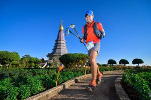 BIB: 3590
                            <button type="button" onclick="openModal(15970273)" class="btn btn-primary btn-sm float-right btn-popup" data-toggle="modal" data-target=".modal-high-quality">
                        <i class="fas fa-shopping-cart"></i> Add to Cart
                    </button>
                                            <button type="button" onclick="isThisMe(15970273, true)" class="btn btn-success btn-sm float-right btn-popup btn-isme hidden" data-toggle="tooltip" data-placement="bottom" title="นี่คือรูปของคุณใช่ไหม คลิกที่นี่เพื่อเอาเข้าอัลบั้ม">
                        <i class="fas fa-plus"></i> Add to album
                    </button>
                    <button type="button" onclick="isThisMe(15970273, false)" class="btn btn-warning btn-sm float-right btn-popup btn-isnotme hidden">
                        <i class="fas fa-ban"></i> Remove from album
                    </button>