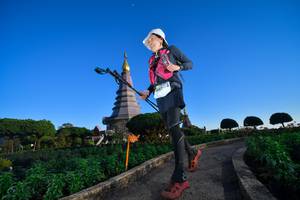 BIB: 3257
                            <button type="button" onclick="openModal(15970507)" class="btn btn-primary btn-sm float-right btn-popup" data-toggle="modal" data-target=".modal-high-quality">
                        <i class="fas fa-shopping-cart"></i> Add to Cart
                    </button>
                                            <button type="button" onclick="isThisMe(15970507, true)" class="btn btn-success btn-sm float-right btn-popup btn-isme hidden" data-toggle="tooltip" data-placement="bottom" title="นี่คือรูปของคุณใช่ไหม คลิกที่นี่เพื่อเอาเข้าอัลบั้ม">
                        <i class="fas fa-plus"></i> Add to album
                    </button>
                    <button type="button" onclick="isThisMe(15970507, false)" class="btn btn-warning btn-sm float-right btn-popup btn-isnotme hidden">
                        <i class="fas fa-ban"></i> Remove from album
                    </button>