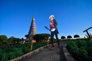 BIB: 3257
                            <button type="button" onclick="openModal(15970506)" class="btn btn-primary btn-sm float-right btn-popup" data-toggle="modal" data-target=".modal-high-quality">
                        <i class="fas fa-shopping-cart"></i> Add to Cart
                    </button>
                                            <button type="button" onclick="isThisMe(15970506, true)" class="btn btn-success btn-sm float-right btn-popup btn-isme hidden" data-toggle="tooltip" data-placement="bottom" title="นี่คือรูปของคุณใช่ไหม คลิกที่นี่เพื่อเอาเข้าอัลบั้ม">
                        <i class="fas fa-plus"></i> Add to album
                    </button>
                    <button type="button" onclick="isThisMe(15970506, false)" class="btn btn-warning btn-sm float-right btn-popup btn-isnotme hidden">
                        <i class="fas fa-ban"></i> Remove from album
                    </button>