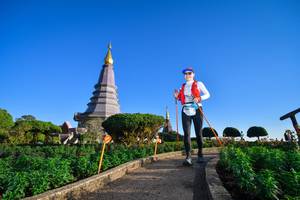 BIB: 3304
                            <button type="button" onclick="openModal(15970371)" class="btn btn-primary btn-sm float-right btn-popup" data-toggle="modal" data-target=".modal-high-quality">
                        <i class="fas fa-shopping-cart"></i> Add to Cart
                    </button>
                                            <button type="button" onclick="isThisMe(15970371, true)" class="btn btn-success btn-sm float-right btn-popup btn-isme hidden" data-toggle="tooltip" data-placement="bottom" title="นี่คือรูปของคุณใช่ไหม คลิกที่นี่เพื่อเอาเข้าอัลบั้ม">
                        <i class="fas fa-plus"></i> Add to album
                    </button>
                    <button type="button" onclick="isThisMe(15970371, false)" class="btn btn-warning btn-sm float-right btn-popup btn-isnotme hidden">
                        <i class="fas fa-ban"></i> Remove from album
                    </button>