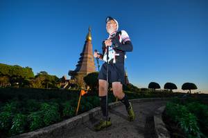 BIB: 3398
                            <button type="button" onclick="openModal(15970821)" class="btn btn-primary btn-sm float-right btn-popup" data-toggle="modal" data-target=".modal-high-quality">
                        <i class="fas fa-shopping-cart"></i> Add to Cart
                    </button>
                                            <button type="button" onclick="isThisMe(15970821, true)" class="btn btn-success btn-sm float-right btn-popup btn-isme hidden" data-toggle="tooltip" data-placement="bottom" title="นี่คือรูปของคุณใช่ไหม คลิกที่นี่เพื่อเอาเข้าอัลบั้ม">
                        <i class="fas fa-plus"></i> Add to album
                    </button>
                    <button type="button" onclick="isThisMe(15970821, false)" class="btn btn-warning btn-sm float-right btn-popup btn-isnotme hidden">
                        <i class="fas fa-ban"></i> Remove from album
                    </button>