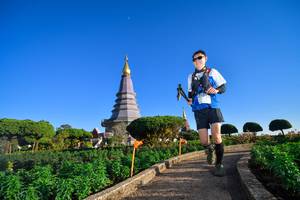 BIB: 3272
                            <button type="button" onclick="openModal(15970288)" class="btn btn-primary btn-sm float-right btn-popup" data-toggle="modal" data-target=".modal-high-quality">
                        <i class="fas fa-shopping-cart"></i> Add to Cart
                    </button>
                                            <button type="button" onclick="isThisMe(15970288, true)" class="btn btn-success btn-sm float-right btn-popup btn-isme hidden" data-toggle="tooltip" data-placement="bottom" title="นี่คือรูปของคุณใช่ไหม คลิกที่นี่เพื่อเอาเข้าอัลบั้ม">
                        <i class="fas fa-plus"></i> Add to album
                    </button>
                    <button type="button" onclick="isThisMe(15970288, false)" class="btn btn-warning btn-sm float-right btn-popup btn-isnotme hidden">
                        <i class="fas fa-ban"></i> Remove from album
                    </button>