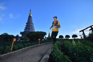 BIB: 
                            <button type="button" onclick="openModal(15969921)" class="btn btn-primary btn-sm float-right btn-popup" data-toggle="modal" data-target=".modal-high-quality">
                        <i class="fas fa-shopping-cart"></i> Add to Cart
                    </button>
                                            <button type="button" onclick="isThisMe(15969921, true)" class="btn btn-success btn-sm float-right btn-popup btn-isme hidden" data-toggle="tooltip" data-placement="bottom" title="นี่คือรูปของคุณใช่ไหม คลิกที่นี่เพื่อเอาเข้าอัลบั้ม">
                        <i class="fas fa-plus"></i> Add to album
                    </button>
                    <button type="button" onclick="isThisMe(15969921, false)" class="btn btn-warning btn-sm float-right btn-popup btn-isnotme hidden">
                        <i class="fas fa-ban"></i> Remove from album
                    </button>