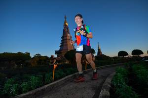 BIB: , 3511
                            <button type="button" onclick="openModal(15970922)" class="btn btn-primary btn-sm float-right btn-popup" data-toggle="modal" data-target=".modal-high-quality">
                        <i class="fas fa-shopping-cart"></i> Add to Cart
                    </button>
                                            <button type="button" onclick="isThisMe(15970922, true)" class="btn btn-success btn-sm float-right btn-popup btn-isme hidden" data-toggle="tooltip" data-placement="bottom" title="นี่คือรูปของคุณใช่ไหม คลิกที่นี่เพื่อเอาเข้าอัลบั้ม">
                        <i class="fas fa-plus"></i> Add to album
                    </button>
                    <button type="button" onclick="isThisMe(15970922, false)" class="btn btn-warning btn-sm float-right btn-popup btn-isnotme hidden">
                        <i class="fas fa-ban"></i> Remove from album
                    </button>